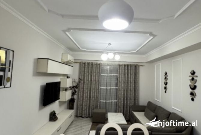 Shtepi me qera Apartament ne Tirane, 1+1, Mobilimi E mobiluar, Pagesa 60,000  Leke.