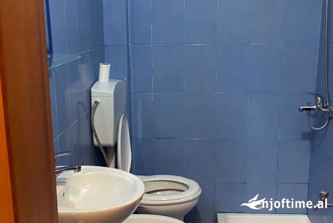 Shtepi me qera Garsoniere ne Tirane - 35,000 Leke