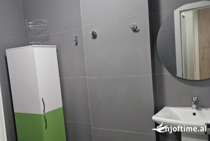 Shtepi me qera 1+1 ne Tirane - 50,000 Leke