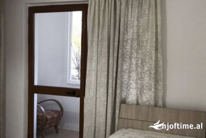 Shtepi me qera 3+1 ne Tirane - 60,000 Leke