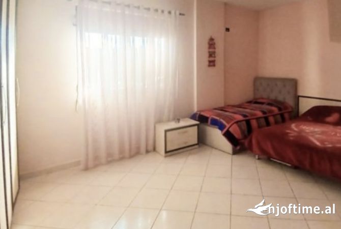 Shtepi ne shitje 1+1 ne Tirane - 10,800,000 Leke