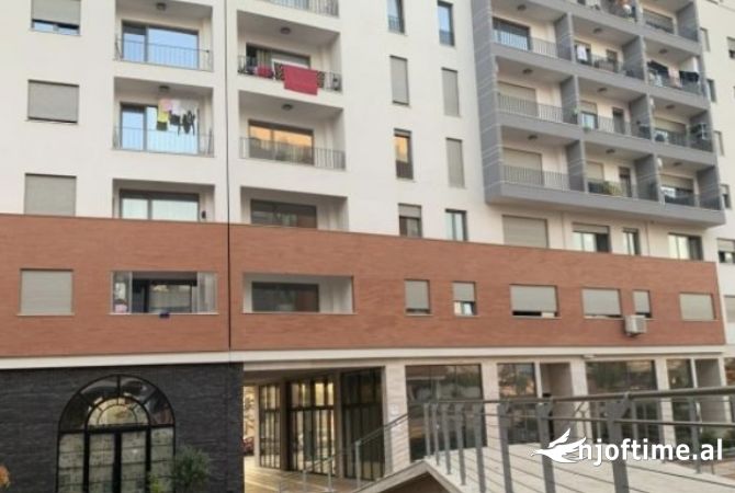 Shtepi me qera Apartament ne Tirane, 1+1, Mobilimi E mobiluar, Pagesa 400  Euro.