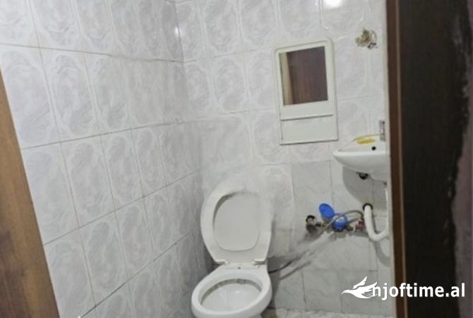 Ambient biznesi ne shitje 1+1 ne Tirane - 100,000 Euro