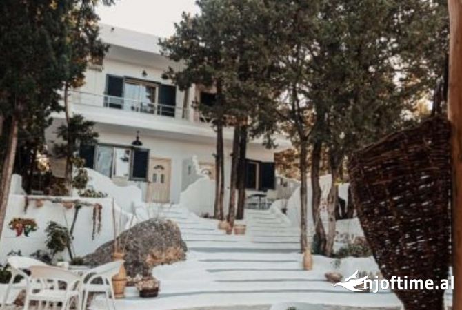 Ambient biznesi ne shitje 5+1 ne Himare - 2,300,000 Euro