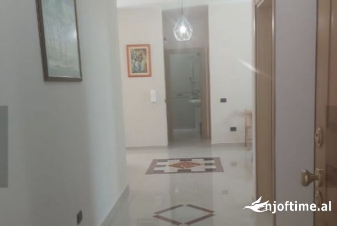 Shtepi ne shitje 2+1 ne Vlore - 260,000 Euro