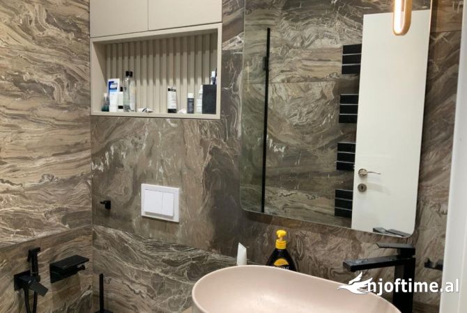 Apartment for sale in Tirana 2+1, Furnished