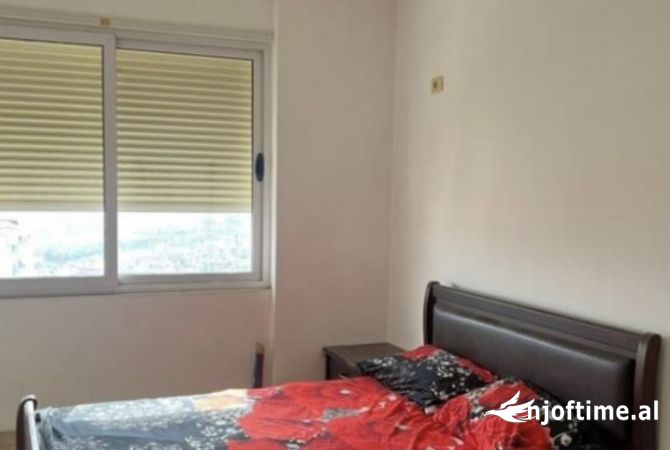 Shtepi me qera 2+1 ne Tirane - 300 Euro
