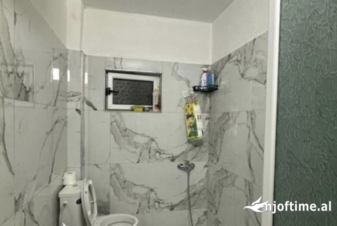 Shtepi me qera 1+1 ne Tirane - 45,000 Leke