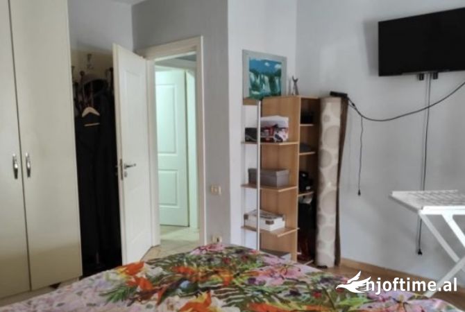 Shtepi me qera 2+1 ne Tirane - 600 Euro