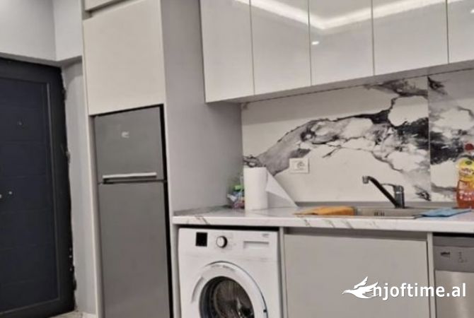 Shtepi me qera 1+1 ne Tirane - 45,000 Leke