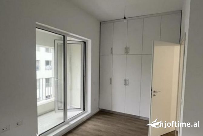 Shtepi me qera 2+1 ne Tirane - 38,000 Leke