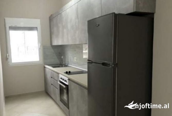 Casa in affitto 1+1 a Tirana - 35,000 Leke