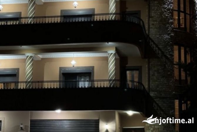 Shtepi me qera 7+1 ne Tirane - 5,500 Euro