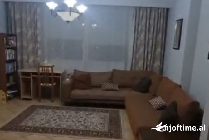 Casa in affitto 1+1 a Tirana - 620 Euro