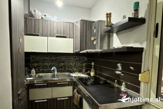 Shtepi ne shitje 1+1 ne Tirane - 105,000 Euro