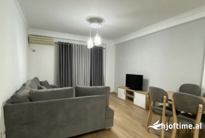 Shtepi me qera 1+1 ne Tirane - 550 Euro