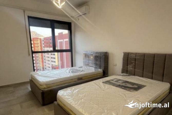 Shtepi me qera Apartament ne Tirane, 2+1, Mobilimi E mobiluar, Pagesa 700  Euro.