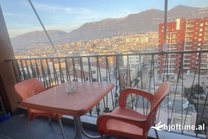 Shtepi me qera Apartament ne Tirane, 2+1, Mobilimi E mobiluar, Pagesa 700  Euro.
