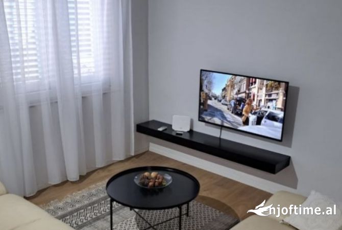 Shtepi me qera 1+1 ne Tirane - 600 Euro
