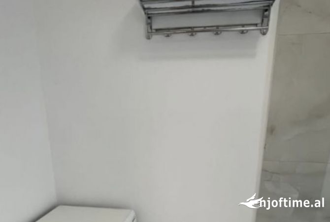 Shtepi me qera Apartament ne Tirane, 1+1, Mobilimi E mobiluar, Pagesa 600  Euro.