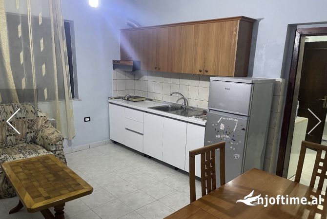 Shtepi me qera 1+1 ne Tirane - 38,000 Leke