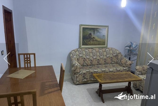 Shtepi me qera Apartament ne Tirane, 1+1, Mobilimi E mobiluar, Pagesa 38,000  Leke.