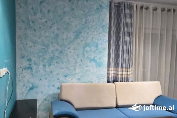 Shtepi me qera 2+1 ne Tirane - 740 Euro