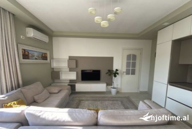 Shtepi me qera 2+1 ne Tirane - 600 Euro