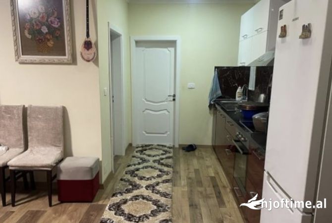Shtepi me qera 2+1 ne Tirane - 45,000 Leke