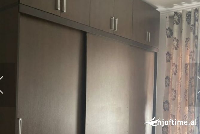 Shtepi me qera Apartament ne Tirane, 1+1, Mobilimi E mobiluar, Pagesa 400  Euro.