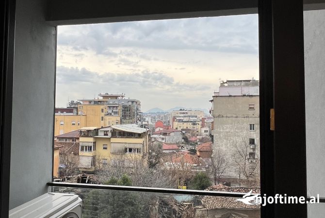 Shtepi me qera Apartament ne Tirane, 2+1, Mobilimi E mobiluar, Pagesa 80,000  Leke.