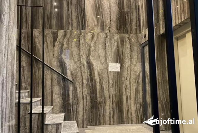 Shtepi me qera Apartament ne Tirane, 2+1, Mobilimi E mobiluar, Pagesa 80,000  Leke.