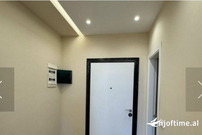 Shtepi ne shitje Apartament ne Tirane, 2+1, Mobilimi Bosh, pa mobiluar, Pagesa 165,000  Euro.