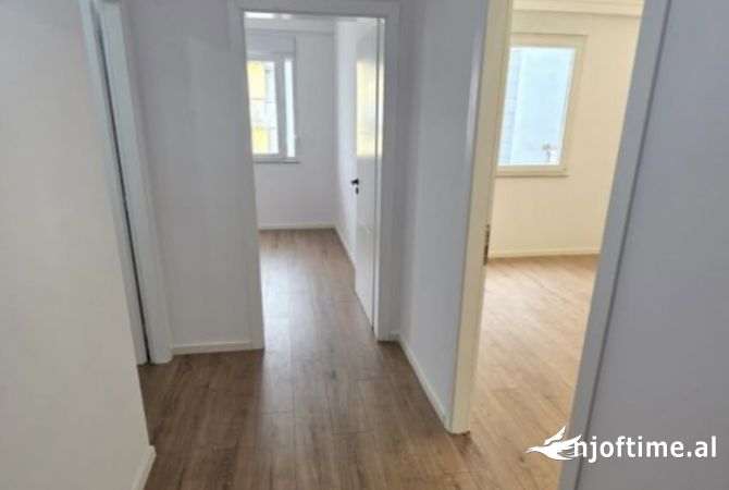 Shtepi ne shitje 2+1 ne Tirane - 210,000 Euro