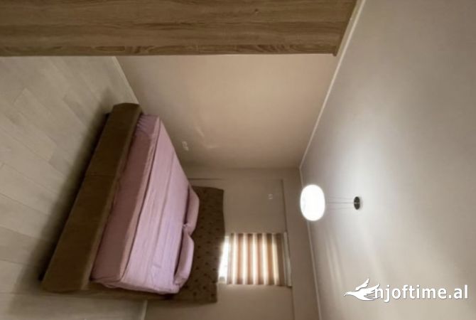 Shtepi me qera Apartament ne Tirane, 3+1, Mobilimi E mobiluar, Pagesa 1,500  Euro.