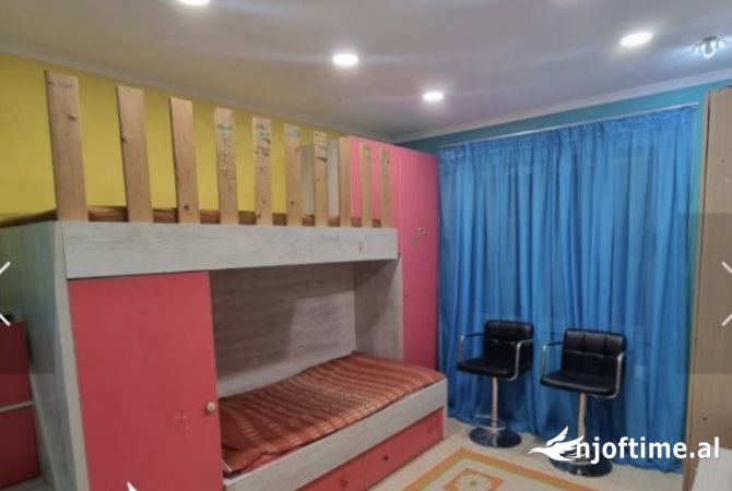 Shtepi me qera 2+1 ne Tirane - 500 Euro