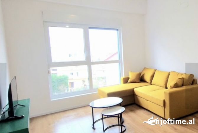 Shtepi me qera 1+1 ne Tirane - 45,000 Leke