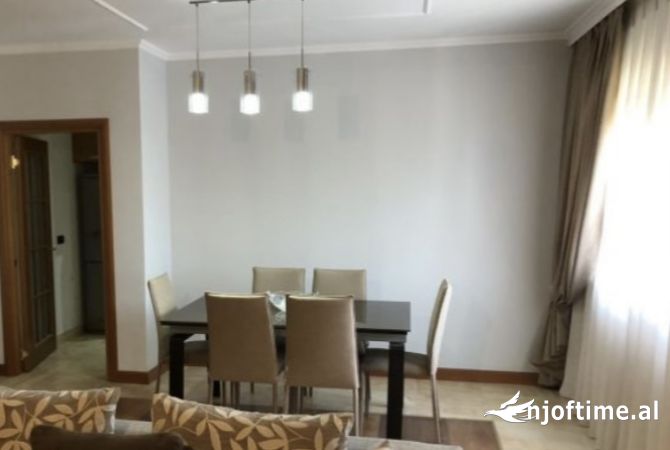 Shtepi me qera 3+1 ne Tirane - 110,000 Leke