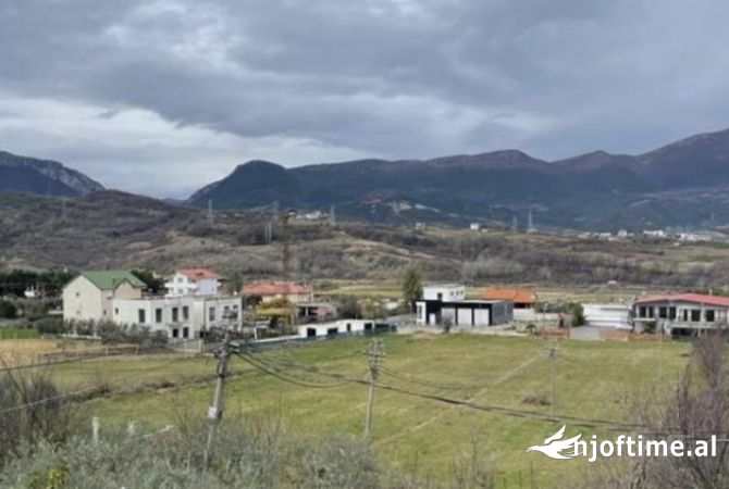 Shtepi me qera Apartament ne Tirane, 2+1, Mobilimi E mobiluar, Pagesa 500  Euro.