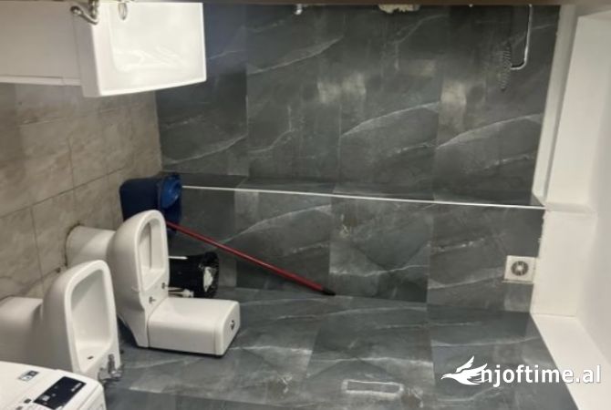 Shtepi me qera Apartament ne Tirane, 2+1, Mobilimi E mobiluar, Pagesa 600  Euro.