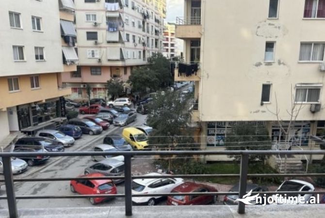 Shtepi me qera Apartament ne Tirane, 2+1, Mobilimi E mobiluar, Pagesa 600  Euro.