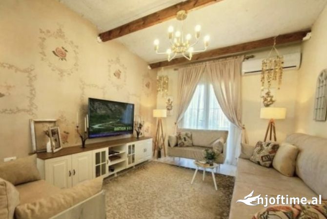 Shtepi ne shitje 2+1 ne Tirane - 179,000 Euro