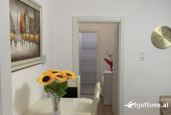 Shtepi me qera 3+1 ne Tirane - 700 Euro
