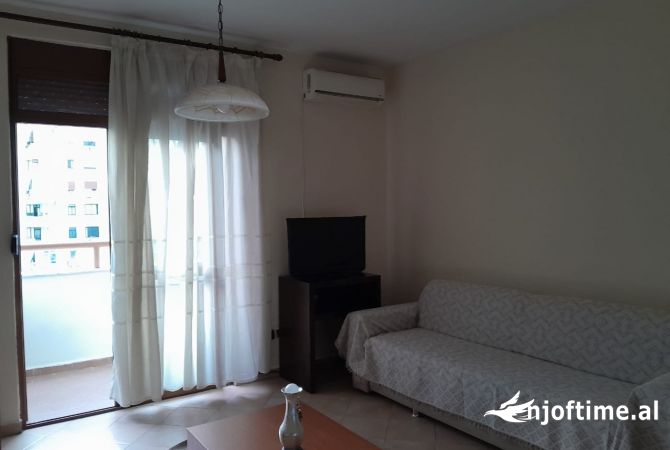 Shtepi me qera 1+1 ne Tirane - 500 Euro