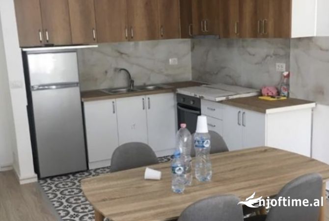 Shtepi me qera 1+1 ne Tirane - 500 Euro