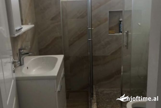 Shtepi me qera 1+1 ne Tirane - 500 Euro