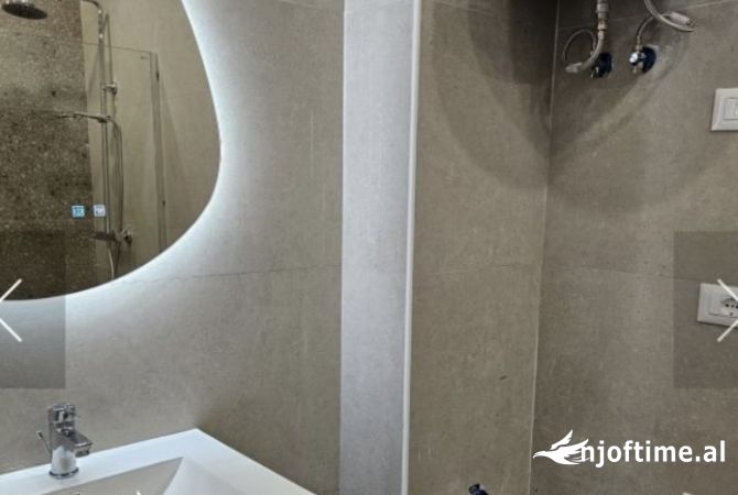 Shtepi me qera 3+1 ne Tirane - 800 Euro