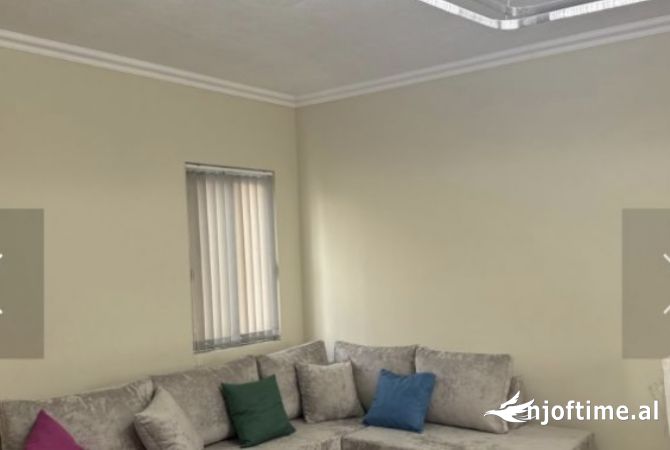 Shtepi me qera 1+1 ne Tirane - 40,000 Leke