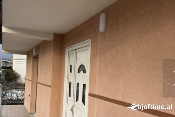 Shtepi me qera Apartament ne Tirane, 1+1, Mobilimi E mobiluar, Pagesa 400  Euro.