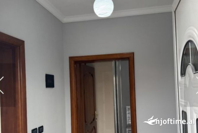 Shtepi me qera 1+1 ne Tirane - 400 Euro